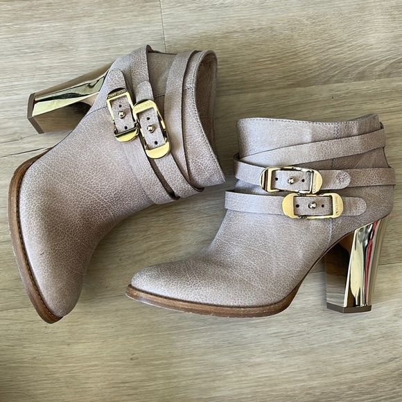 Jimmy Choo Shoes - Jimmy Choo Melba Grainy Leather Sand Block Ankle Bootie Sz 38 (7.5)